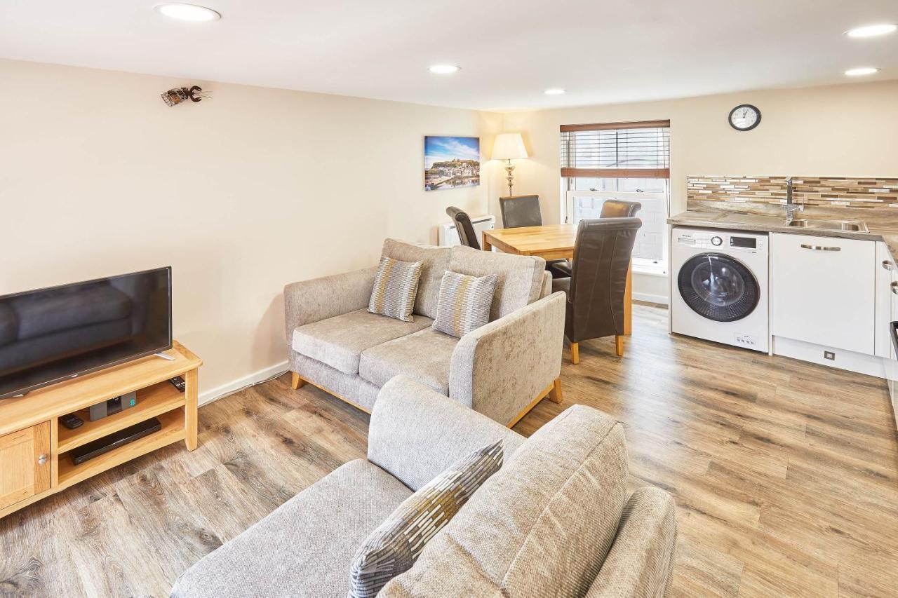 Host & Stay - Lobster Pot Apartment Whitby Exteriör bild